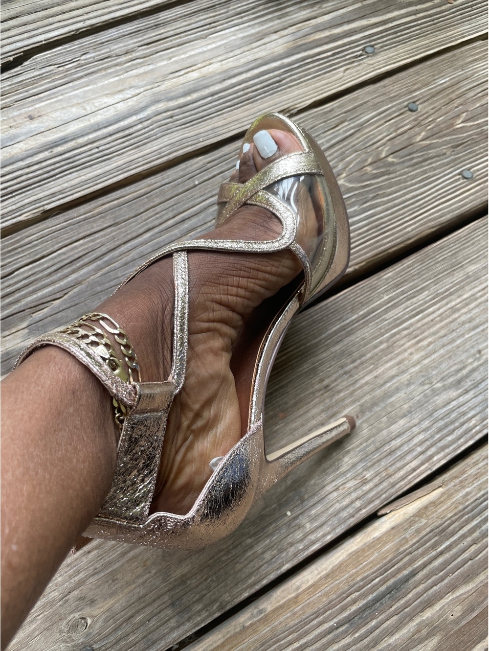 Metallic gold stripe Guess stilettos